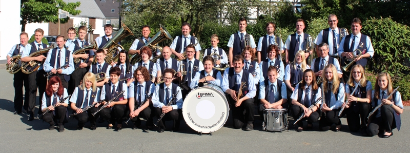 Gruppenfoto von der Stadtfeuerwehrkapelle Hildfeld.