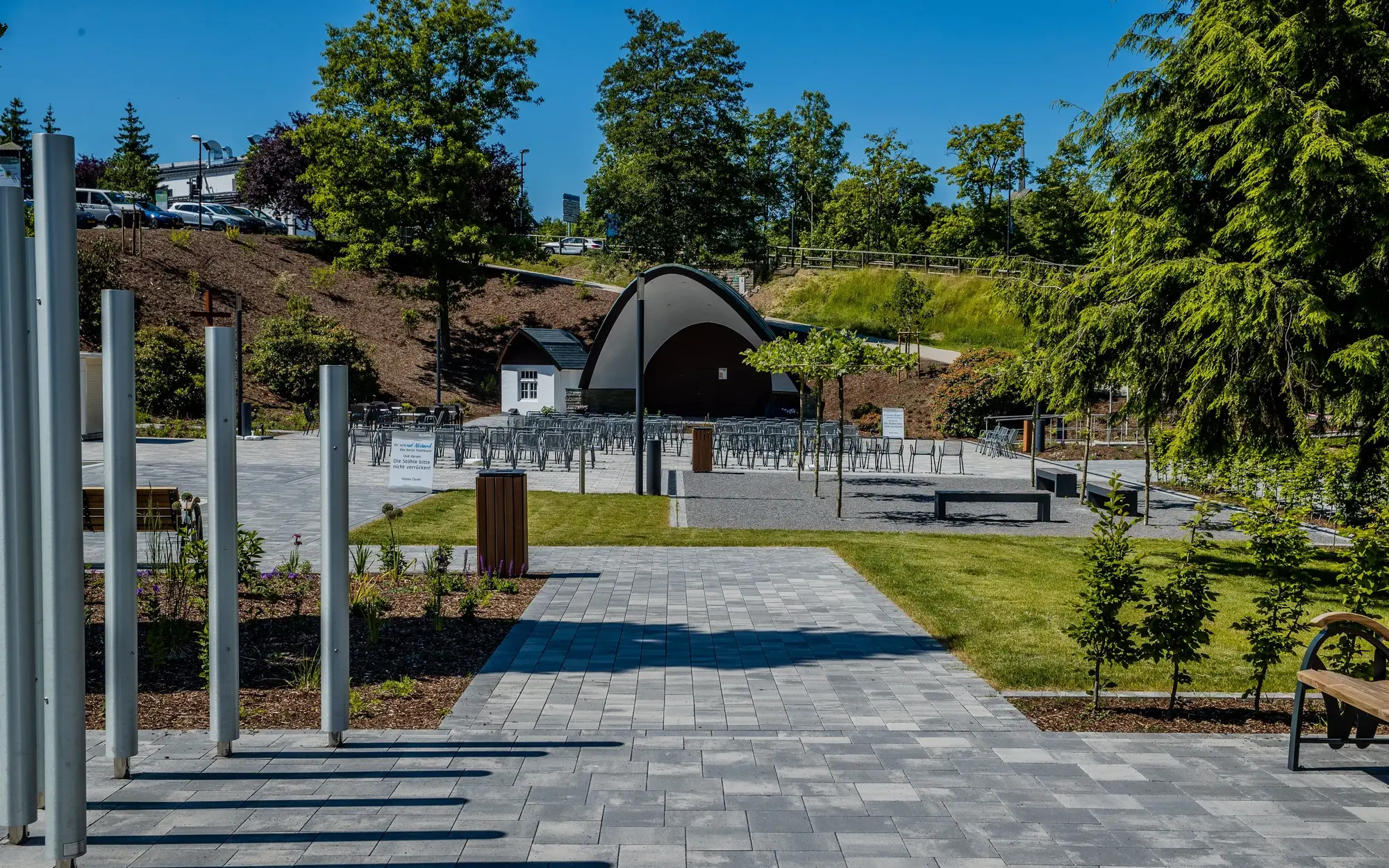 Die Musikmuschel für Auftritte verschiedener Künstler im Kurpark Winterberg.